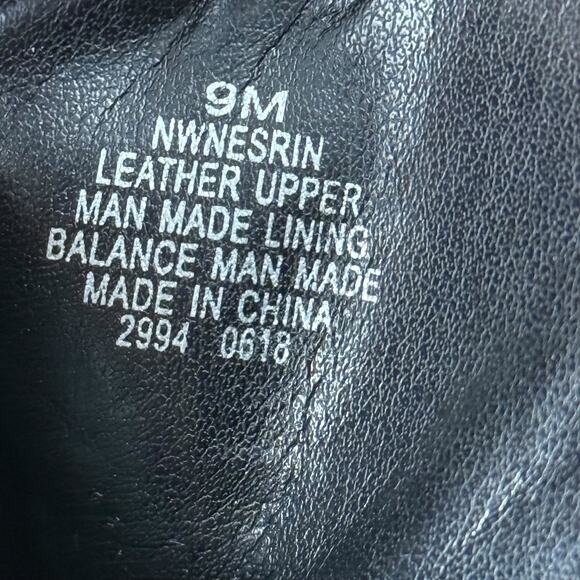 Nine West Nesrin Black Pebble Leather Ankle Boots Booties Chelsea Shoes sz 9 M - Picture 16 of 16